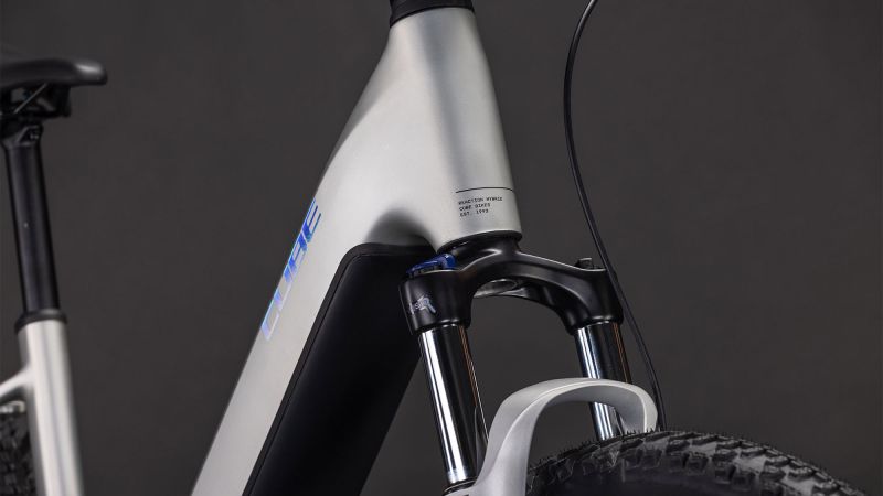Cube Reaction Hybrid ONE 600 sleekgrey´n´prism Easy Entry – Bild 6