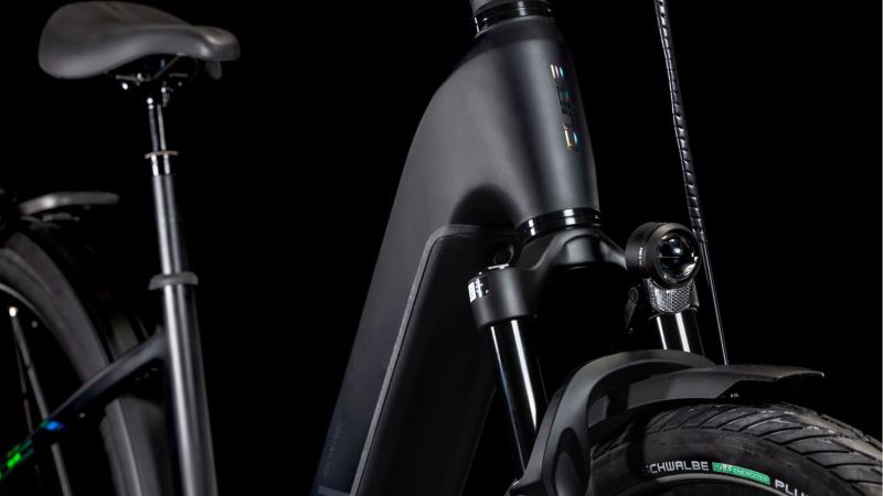 Cube Kathmandu Hybrid EXC 800 Easy Entry black´n´prism – Bild 6